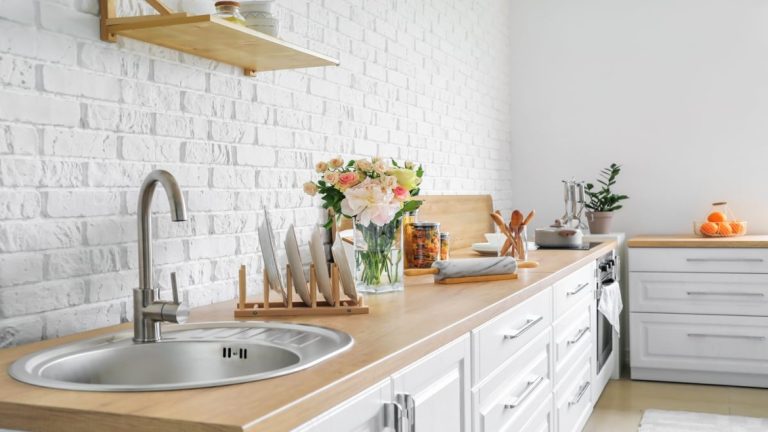 Signs It’s Time For A Countertop Upgrade